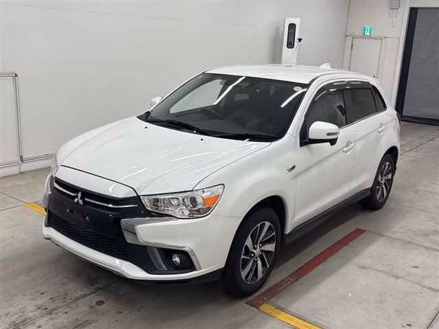MITSUBISHI RVR