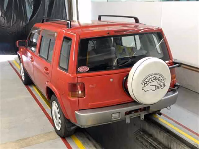 NISSAN RASHEEN