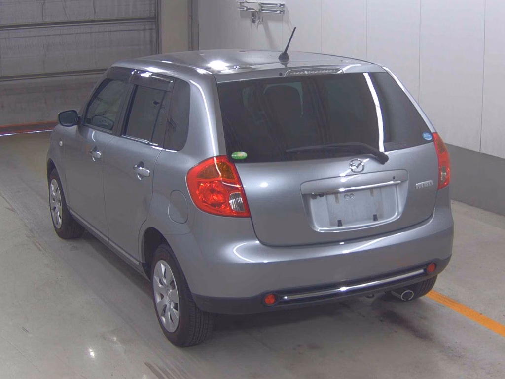 MAZDA VERISA