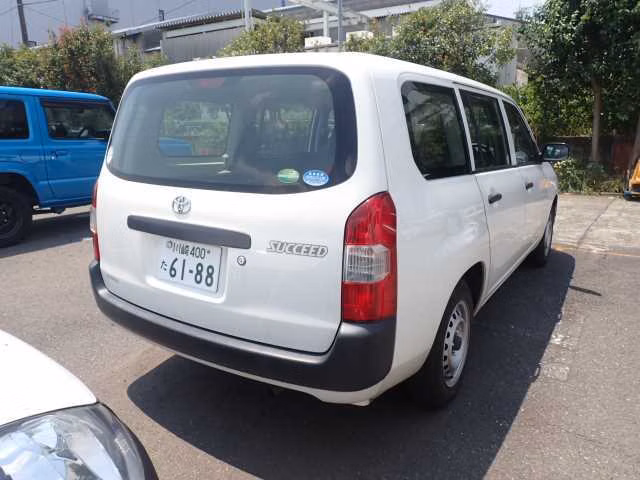 TOYOTA PROBOX