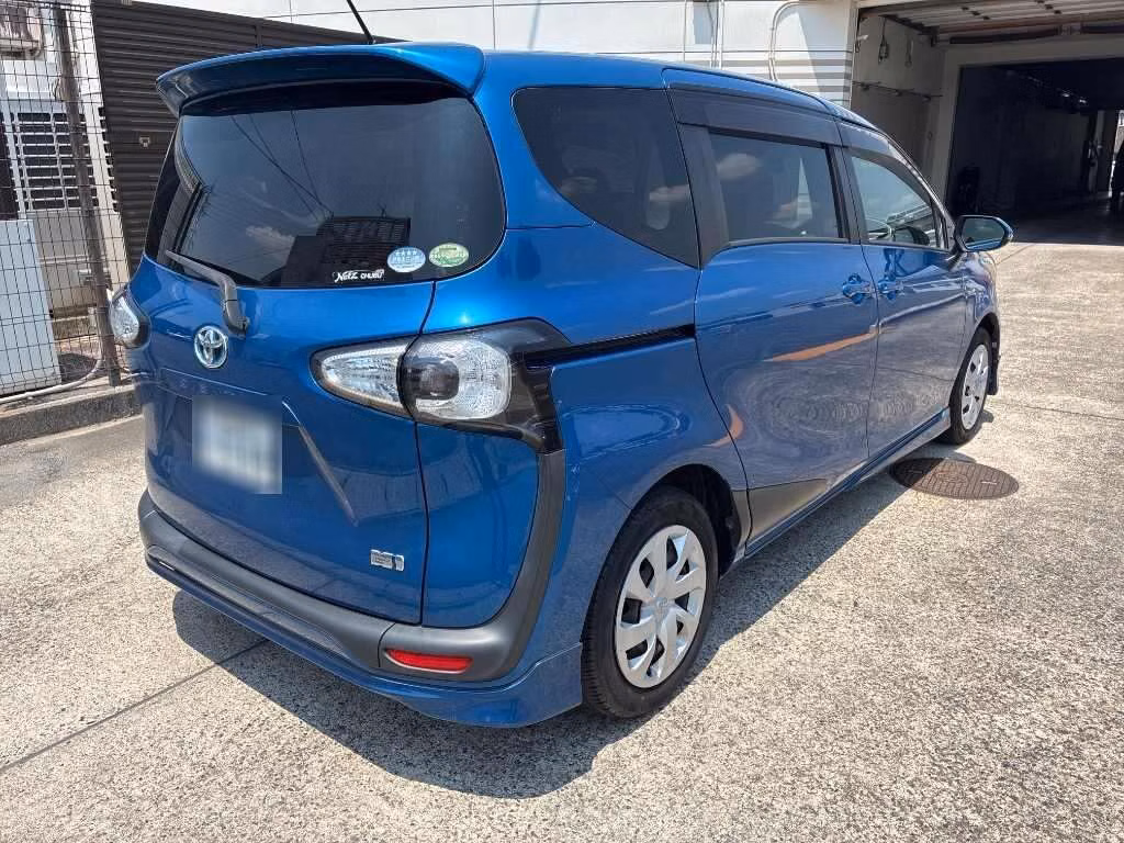 TOYOTA SIENTA