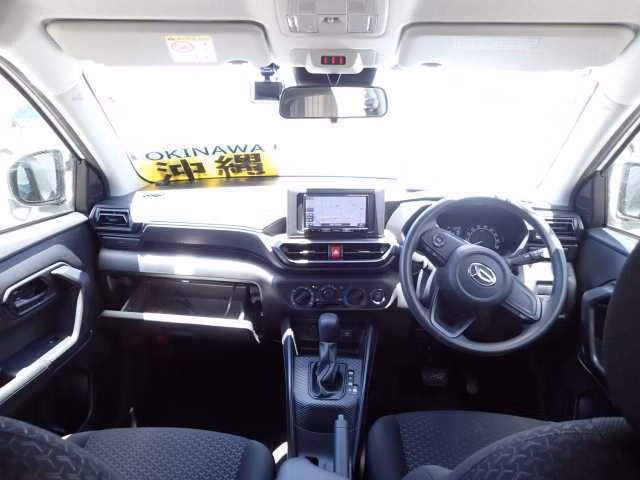 DAIHATSU ROCKY