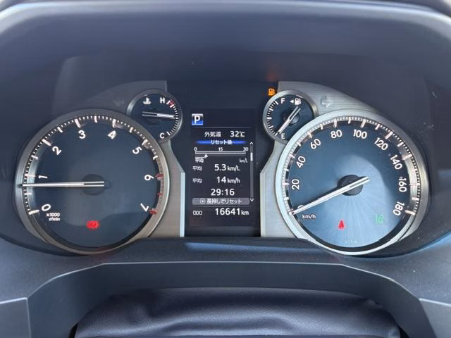 TOYOTA LAND CRUISER PRADO