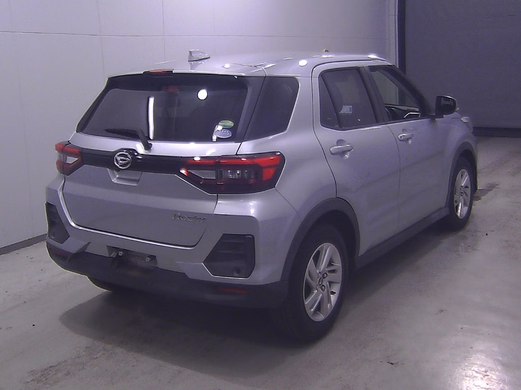 DAIHATSU ROCKY