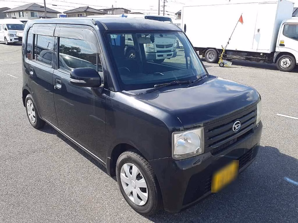 DAIHATSU MOVE CONTE