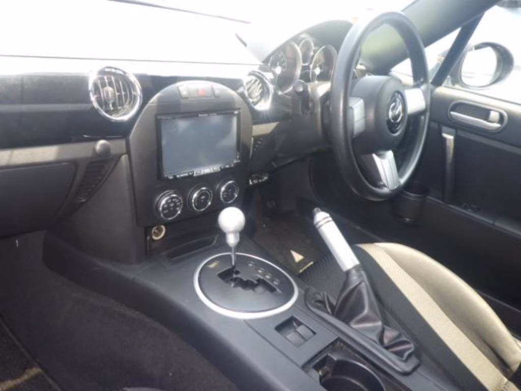 MAZDA ROADSTER
