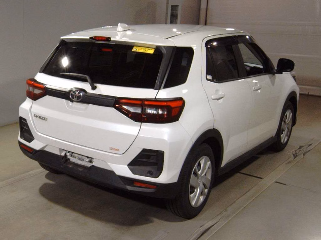 TOYOTA RAIZE