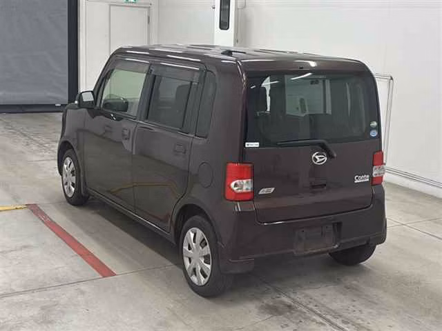 DAIHATSU MOVE CONTE