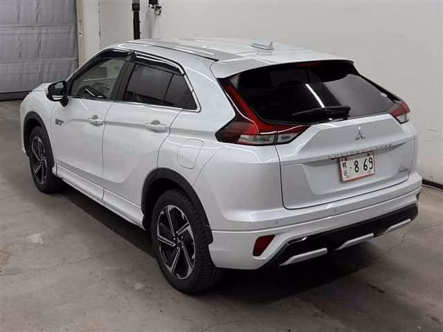 MITSUBISHI ECLIPSE CROSS