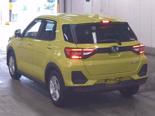 DAIHATSU ROCKY