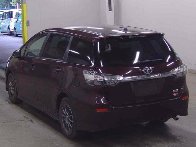 TOYOTA WISH