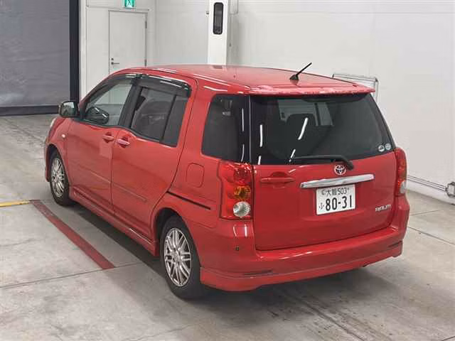 TOYOTA RAUM