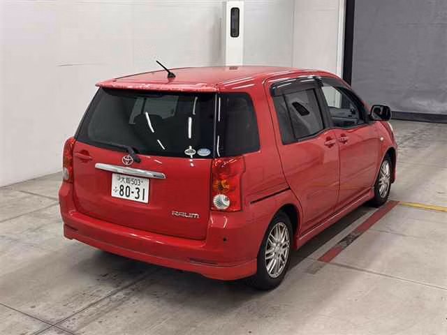 TOYOTA RAUM