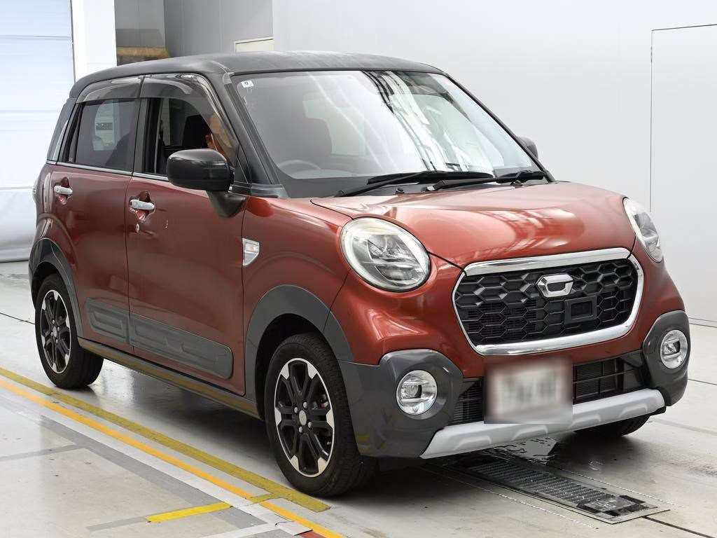 DAIHATSU CAST