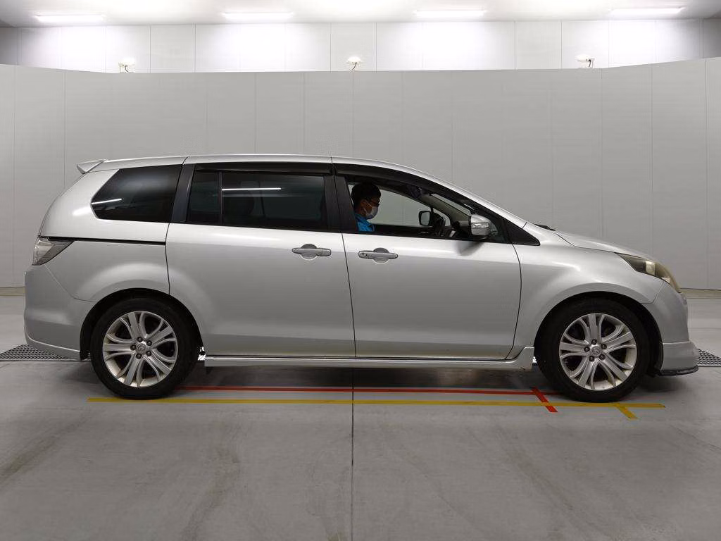 MAZDA MPV