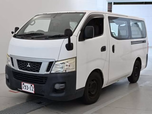 NISSAN NV350 CARAVAN