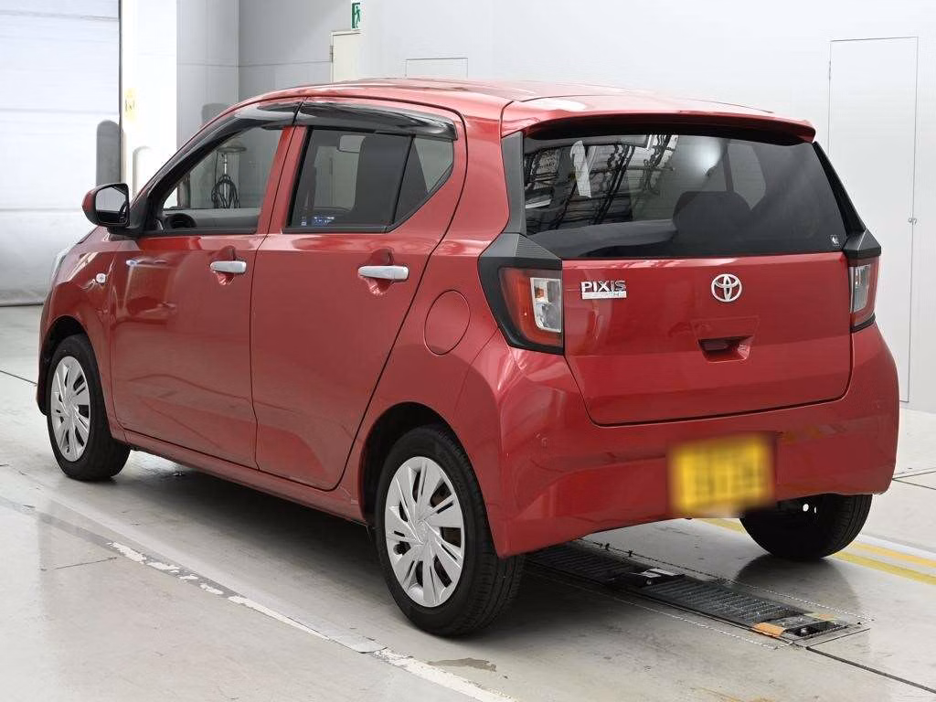 TOYOTA PIXIS EPOCH