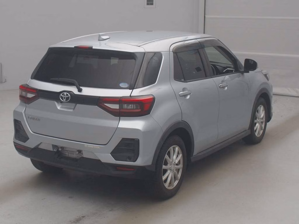 TOYOTA RAIZE