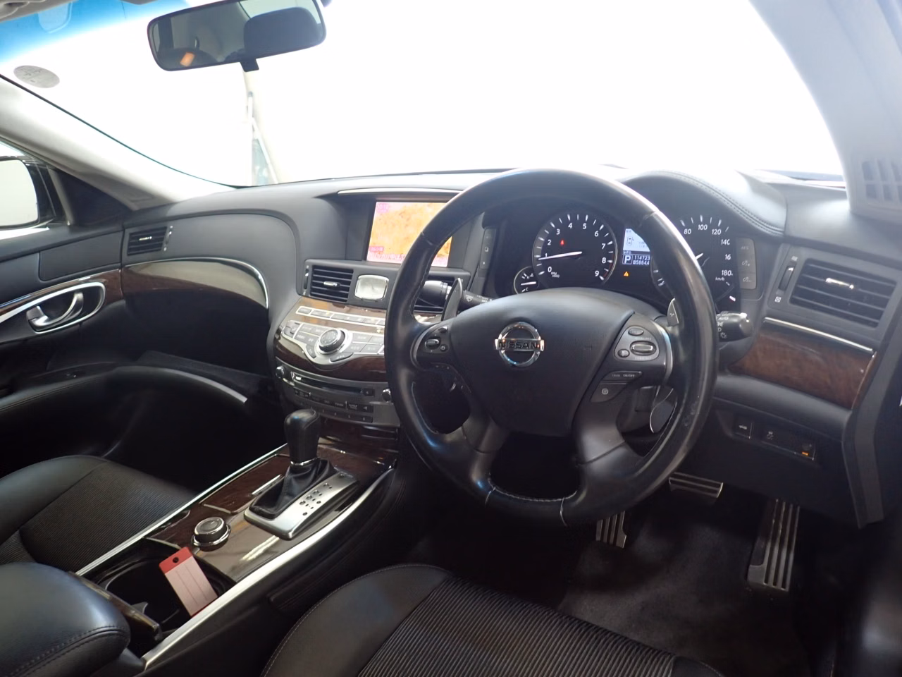 NISSAN FUGA