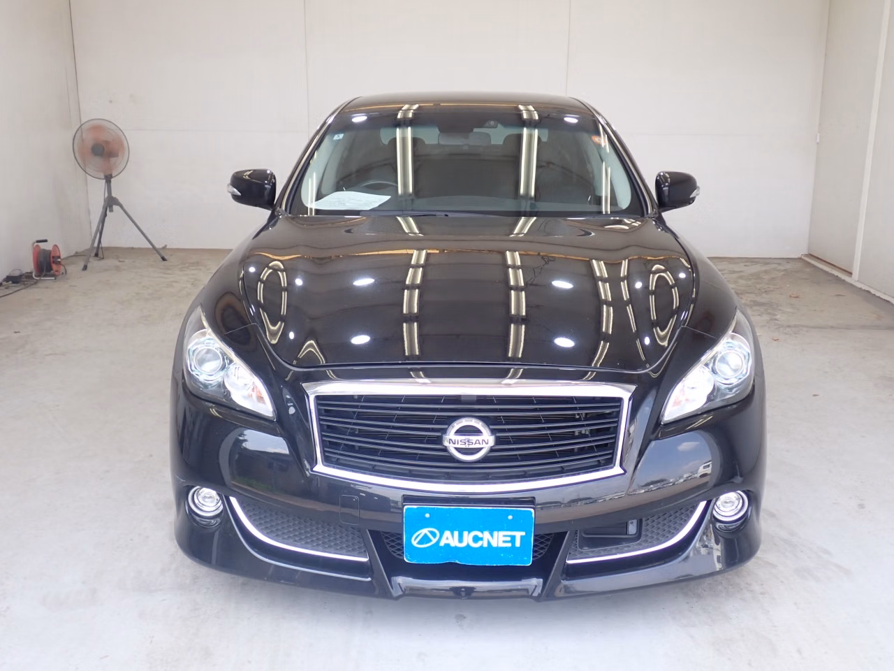 NISSAN FUGA