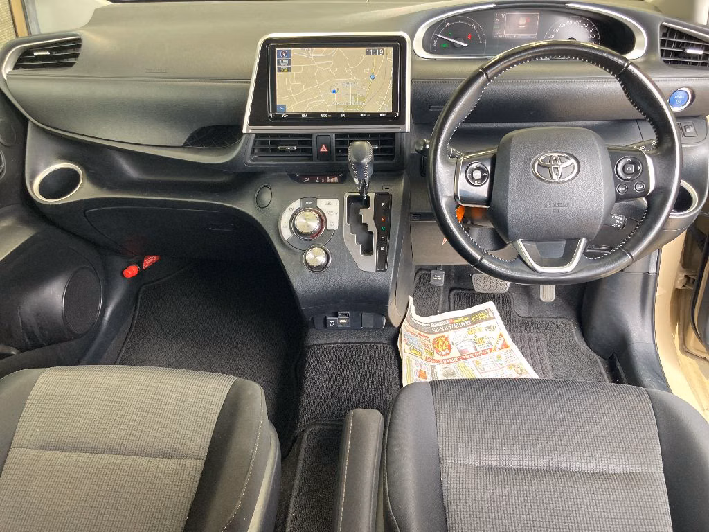 TOYOTA SIENTA