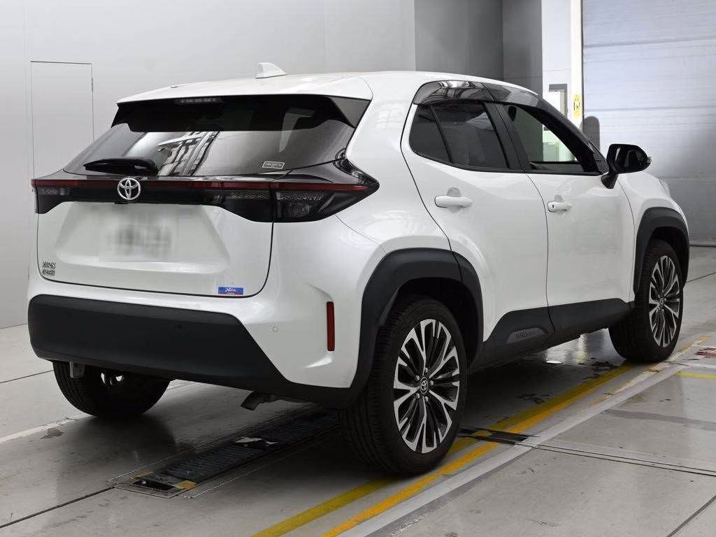 TOYOTA YARIS CROSS