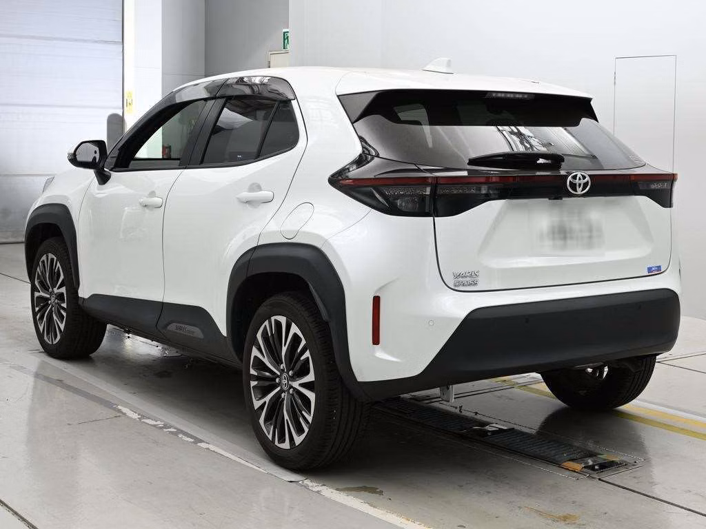 TOYOTA YARIS CROSS