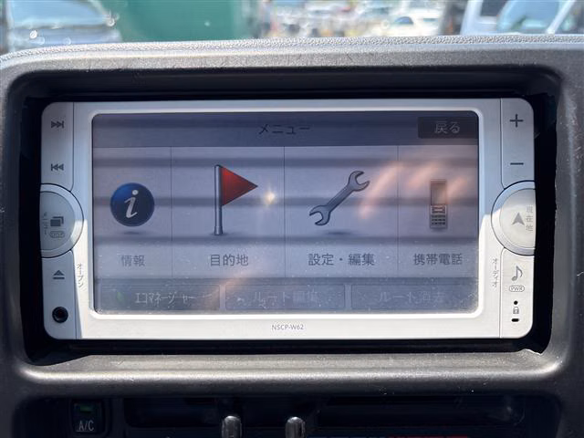 TOYOTA PIXIS VAN