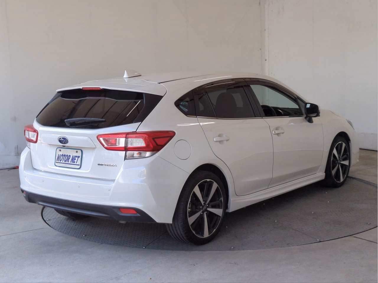 SUBARU IMPREZA