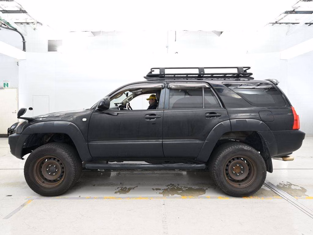 TOYOTA HILUX SURF
