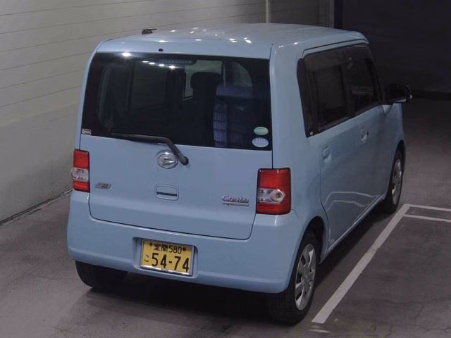 DAIHATSU MOVE CONTE