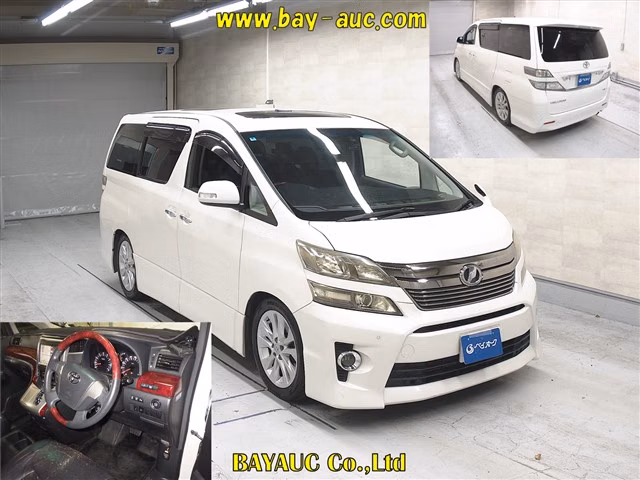 TOYOTA VELLFIRE