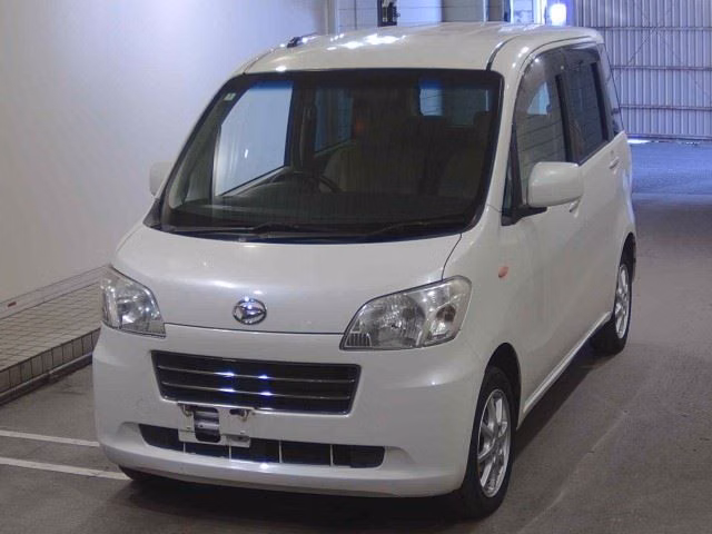 DAIHATSU TANTO EXE