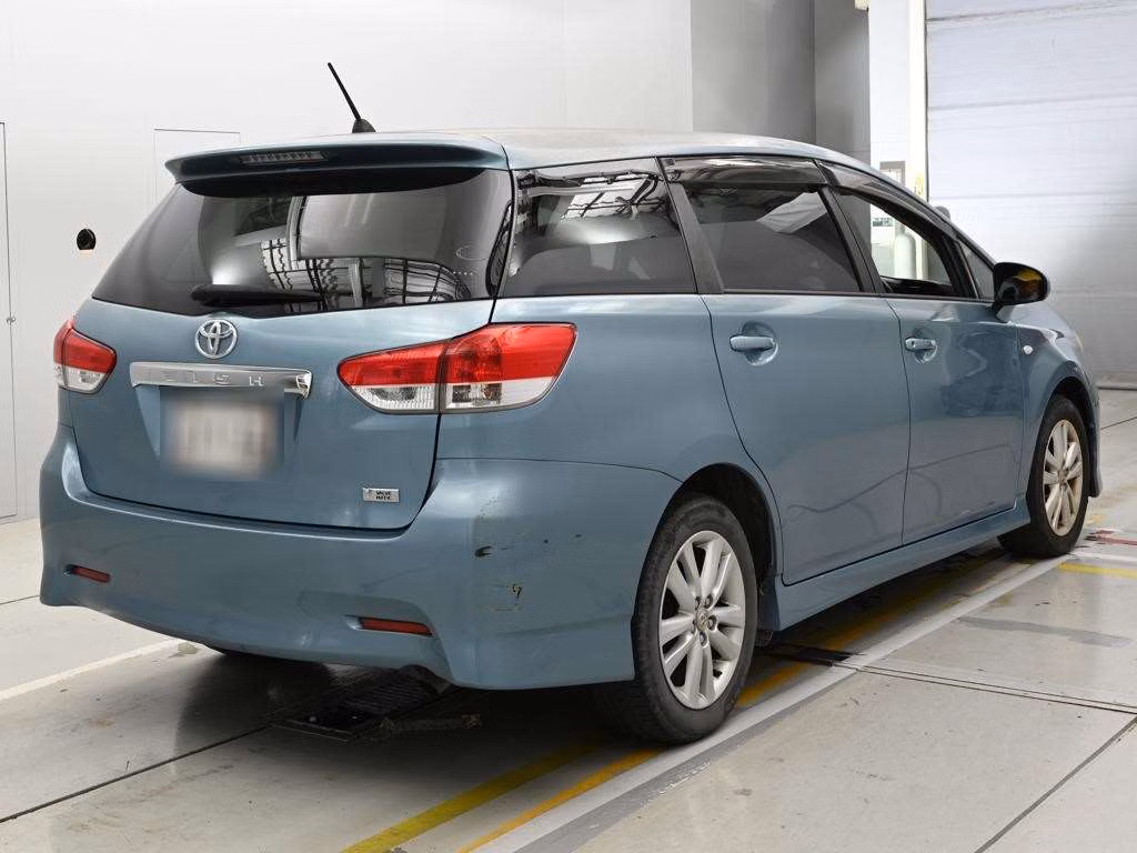 TOYOTA WISH