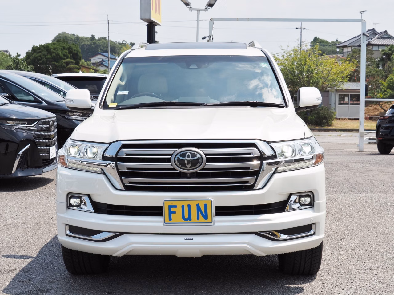 TOYOTA LAND CRUISER