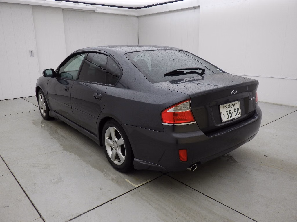 SUBARU LEGACY B4