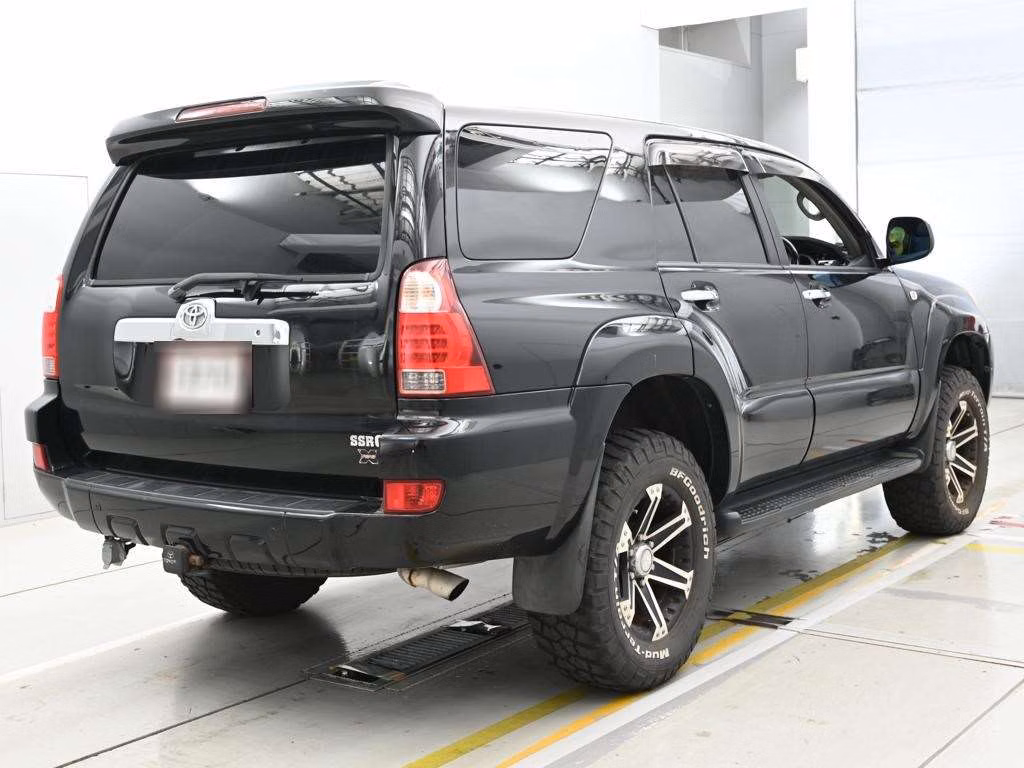 TOYOTA HILUX SURF