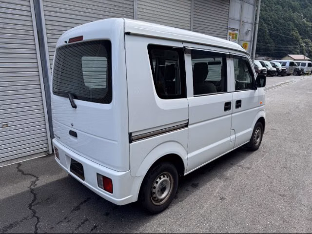 MITSUBISHI MINICAB
