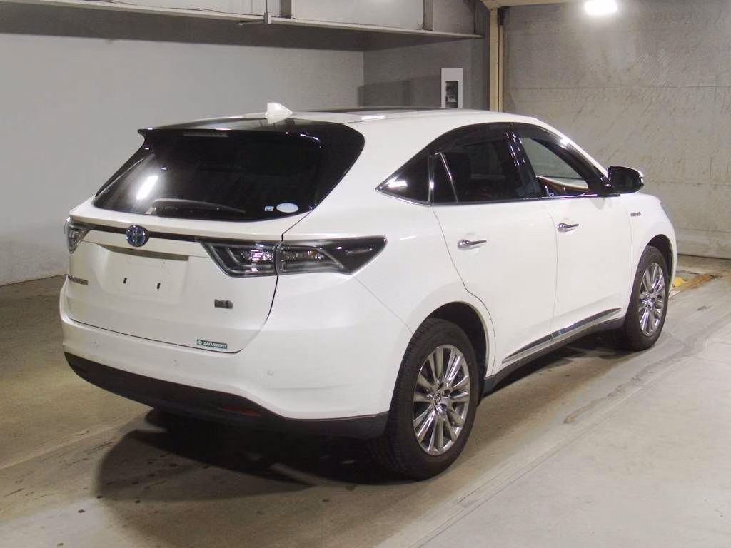 TOYOTA HARRIER