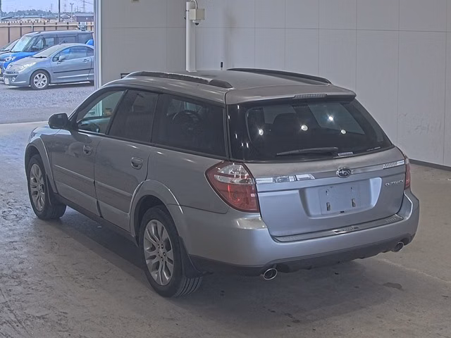 SUBARU OUTBACK