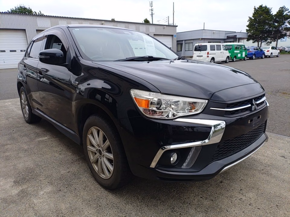 MITSUBISHI RVR