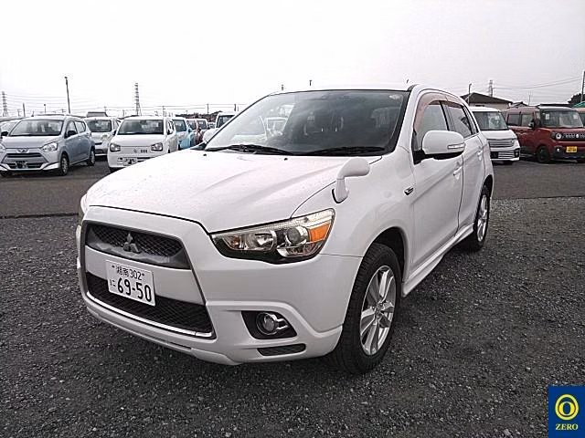 MITSUBISHI RVR