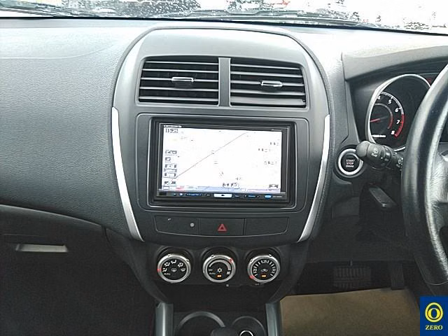 MITSUBISHI RVR