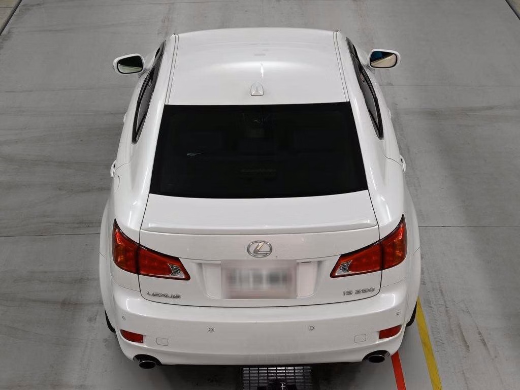 LEXUS IS250