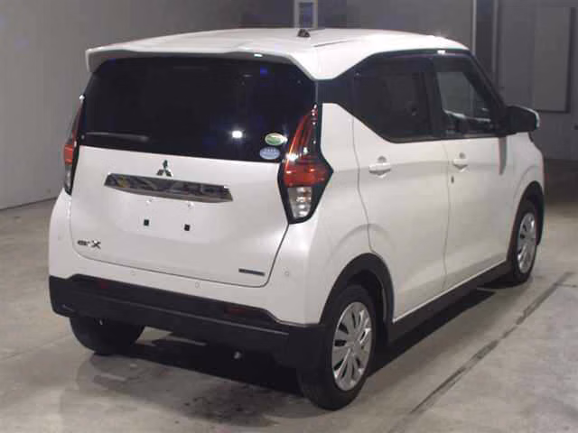MITSUBISHI EK X