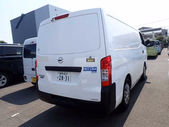NISSAN NV350 CARAVAN