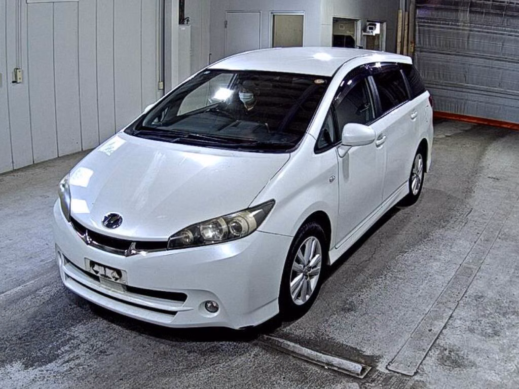 TOYOTA WISH