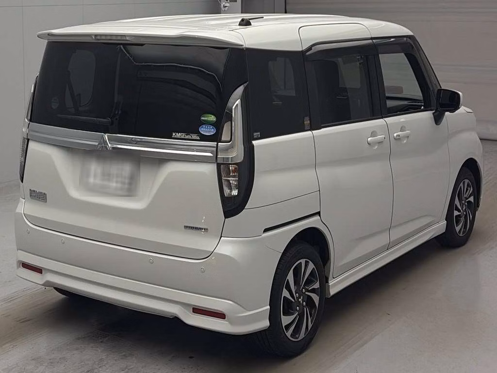 MITSUBISHI DELICA D:2