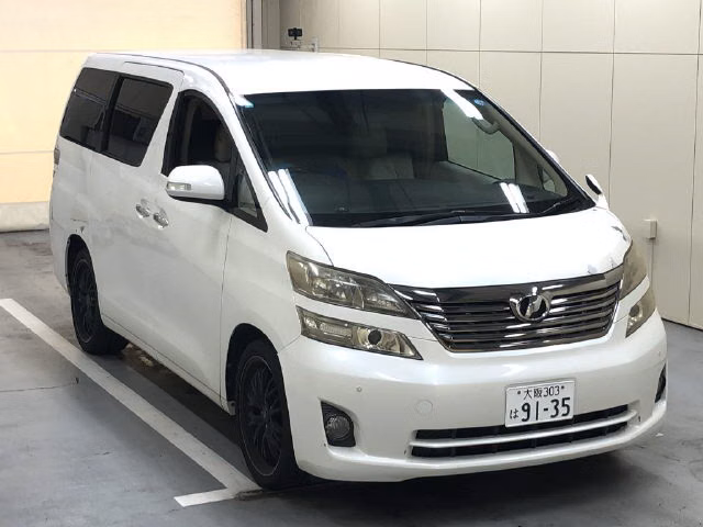 TOYOTA VELLFIRE
