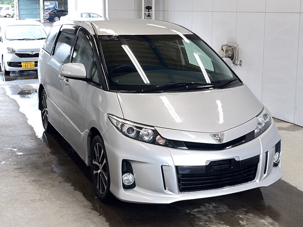 TOYOTA ESTIMA